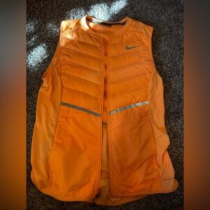 Nike Aeroloft 800 Lightweight Full Zip 2
Pockets Goose Down Running Vest Size M